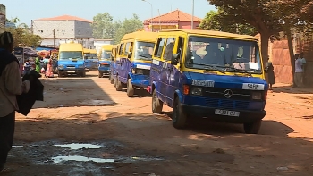 Guiné-Bissau – Motoristas e moradores da capital discordam sobre novas paragens dos transportes públicos