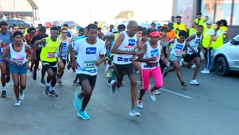 Imagem de Cabo Verde – Atletas da ilha de Santo Antão dominam a corrida de São Silvestre da Praia