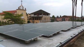 Imagem de São Tomé e Príncipe – Está a ser implementado um projeto para a transição energética nas escolas