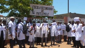 Moçambique – Greve de professores impede a realização de exames em algumas escolas secundárias