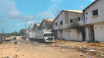 Moçambique – Famílias pedem apoio das autoridades para identificação de corpos carbonizados em armazém