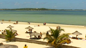 Imagem de Moçambique – Autoridades reforçam a segurança nas praias durante o Natal e o Ano Novo