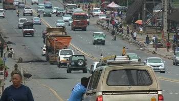 Imagem de Moçambique – Maputo regressou à normalidade um dia depois da tomada de posse do novo PR