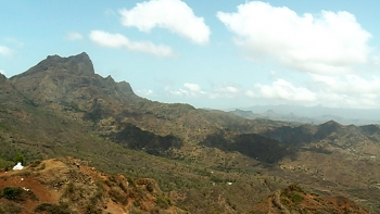 Imagem de Luxemburgo apoia Cabo Verde com 10 milhões de euros para transição energética e acesso à água