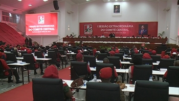 Imagem de Moçambique – Comité Central da FRELIMO elege novo presidente e secretário-geral do partido, esta sexta-feira