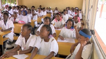 Imagem de Angola – Governo inicia pagamento de bolsas de estudo enquadradas no projeto de aprendizagem para todos