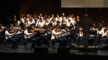 Imagem de Fado, morna e cante alentejano com coro e orquestra de cordas da Casa Pia de Lisboa