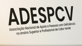 Imagem de Cabo Verde cria associação para inclusão de alunos com deficiência no ensino superior