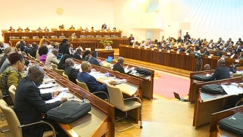 Imagem de Moçambique – Criados grupos nacionais do parlamento para representação na diáspora