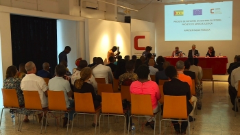 Imagem de São Tomé Príncipe – Apresentados Projetos de Reforma do Sistema Eleitoral e de Apoio à Justiça