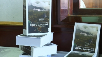 Imagem de Obra “A Biodiversidade das Ilhas Oceânicas do Golfo da Guiné” apresentada em São Tomé e Príncipe