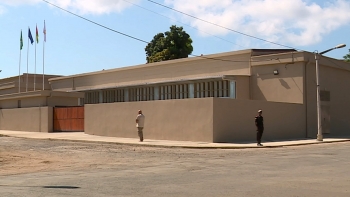 Imagem de São Tomé e Príncipe – Auditoria do TC revela escândalo financeiro entre o Governo e a empresa Tesla