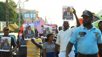 Imagem de São Tomé e Príncipe – Manifestantes exigem libertação de Miques Bonfim 