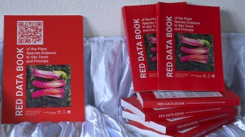 Imagem de Lançado o “Livro vermelho das espécies de plantas endémicas de São Tomé e Príncipe”