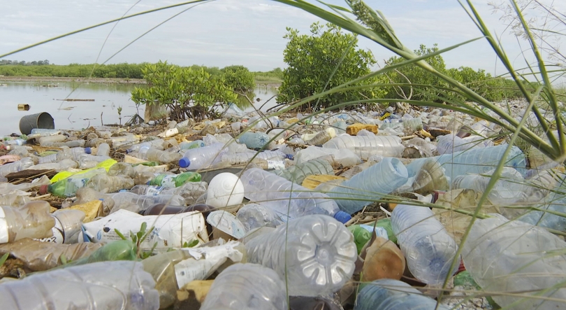 Imagem de Angola - Governo pretende eliminar plásticos de utilização única até 2027