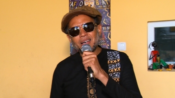 Imagem de Cabo-verdiano Princezito atua no B.Leza, em Lisboa, no dia 24 de maio