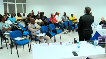 Imagem de Federação Cabo-verdiana de Futebol organiza um Seminário Internacional de Treinadores