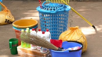 Imagem de Guiné-Bissau – SINAPROF entregou equipamentos de limpeza a cinco escolas do Setor Autónomo de Bissau