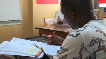 Imagem de Angola – Comunidade guineense em Luanda ganha escola de alfabetização no Cazenga