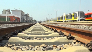 Imagem de Angola – Governo promete arranque das obras do metro de superfície de Luanda ainda este ano