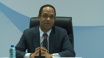 Imagem de Angola – Governo reage às críticas do antigo Presidente da Namíbia sobre crianças a mendigar nas ruas