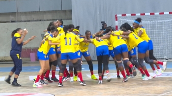 Imagem de Angola – Petro de Luanda vence Campeonato Nacional Sénior Feminino de Andebol