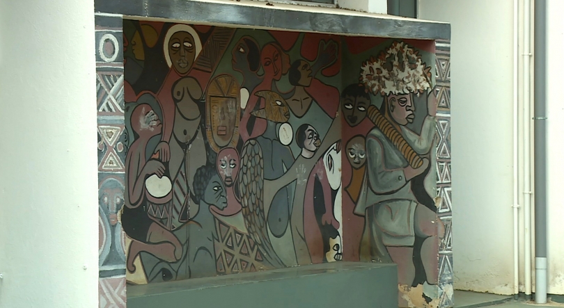 Imagem de São Tomé e Príncipe - Pinturas apagadas na Praça da Independência geram polémica