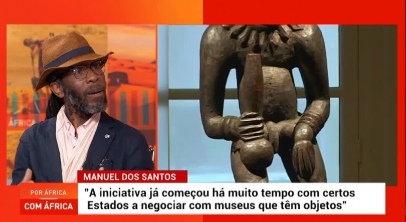 Imagem de Por África – Com África, Devoluções: Um Debate Adido