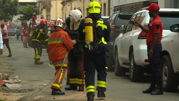 Imagem de São Tomé e Príncipe – Simulacro de combate a incêndio testa meios dos bombeiros e proteção civil
