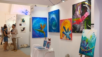 Imagem de Exposição em Lisboa reúne artistas para partilha de ideias, técnicas e visões criativas