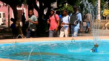 Imagem de Cabo Verde – Jovens estão a aderir menos aos partidos políticos, mas continuam a votar