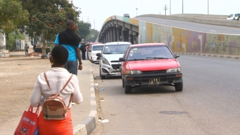 Imagem de Angola – Luanda continua paralisada devido à greve dos taxistas
