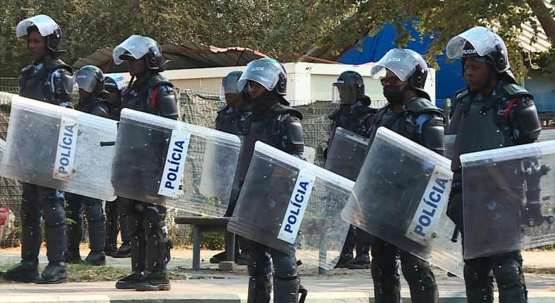 Imagem de Angola - Polícia apela a 