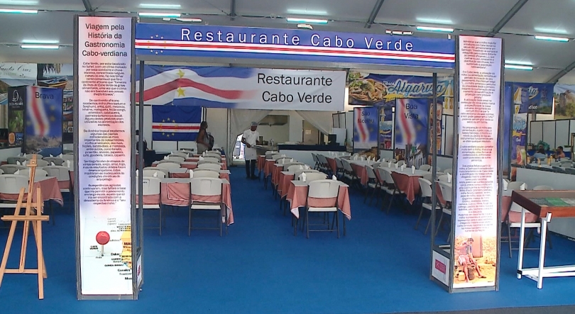 Imagem de Cabo Verde ganha 12 bolsas de estudo da Câmara do Comércio de Angra do Heroísmo