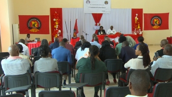 Imagem de Angola – USL esclarece polémica em torno da expulsão da ex-secretária-geral