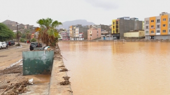 Imagem de Cabo Verde – Sobe para oito o número de mortos após chuvas na ilha de São Vicente