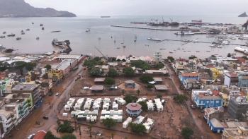 Imagem de Cabo Verde – Continuam os trabalhos de recuperação da ilha de São Vicente