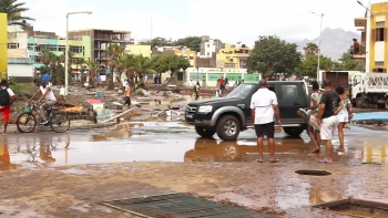 Imagem de Cabo Verde – INMG não previu a intensidade da chuva que caiu em São Vicente