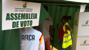 Imagem de São Tomé e Príncipe – UE reúne-se com partidos para implementar recenseamento eleitoral automático