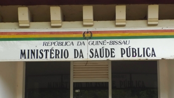 Imagem de Guiné-Bissau – Campanha de vacinação contra o paludismo decorre nas regiões de Bafatá e Gabú