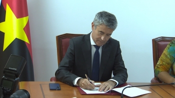 Imagem de PS aberto a “diálogo profundo” sobre a Lei da Nacionalidade em Portugal