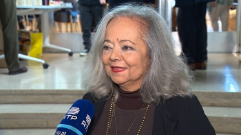 Imagem de Angolana Ana Paula Tavares é a vencedora da 37ª edição do Prémio Camões