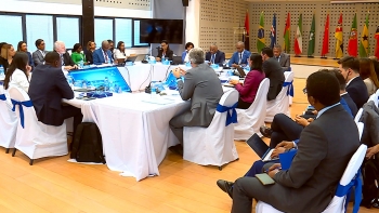 Imagem de Cabo Verde acolheu o 12.º Encontro Anual dos Governadores dos Bancos Centrais da CPLP