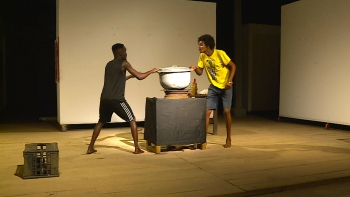 Imagem de São Tomé e Príncipe – Peça “Caldeirão da Avó” subiu ao palco no espaço CACAU